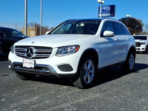 2017 Mercedes-Benz GLC 300 Base 4MATIC