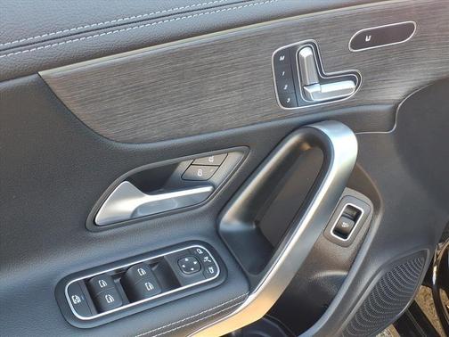 2023 Mercedes-Benz CLA 250 Base 4MATIC