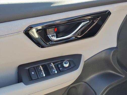 Crystal White Pearl 2026 Subaru Forester Limited