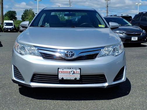 Classic Silver Metallic 2013 Toyota Camry LE