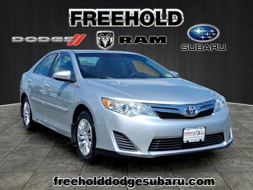 Classic Silver Metallic 2013 Toyota Camry LE