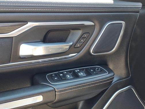Bright White Clearcoat 2023 RAM 1500 Laramie