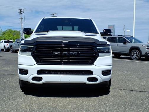Bright White Clearcoat 2023 RAM 1500 Laramie