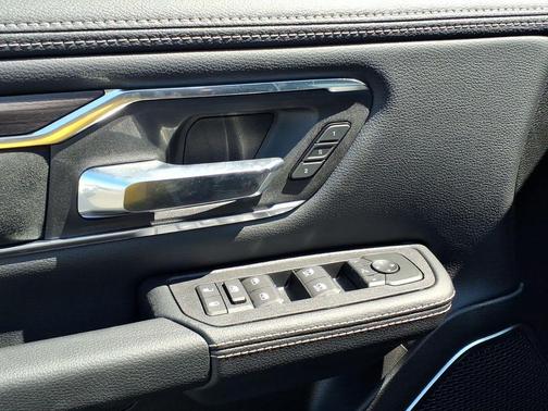 Granite Crystal Clearcoat Metallic 2026 RAM 1500 Laramie