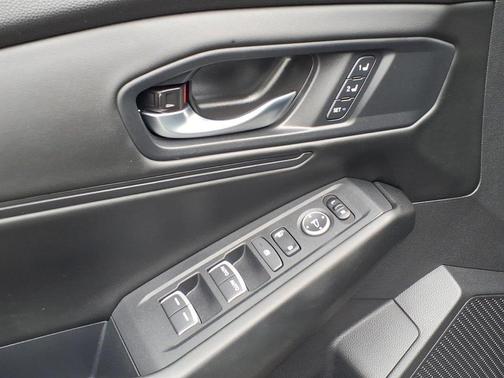 Crystal Black Pearl 2023 Honda Accord Hybrid EX-L