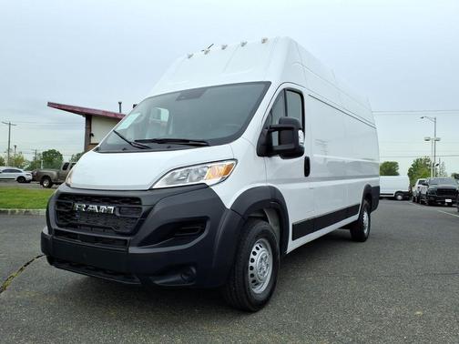 Bright White Clearcoat 2025 RAM ProMaster 3500 Base