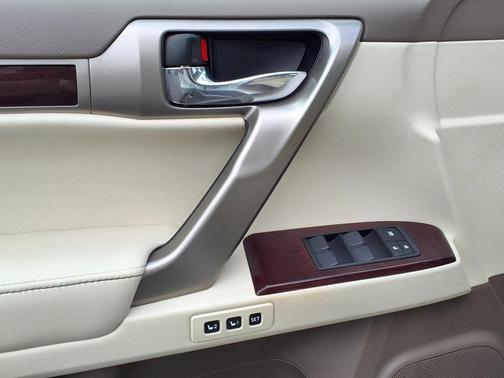 2019 Lexus GX 460 Base