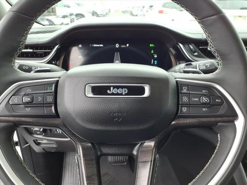 2022 Jeep Grand Cherokee 4xe Base