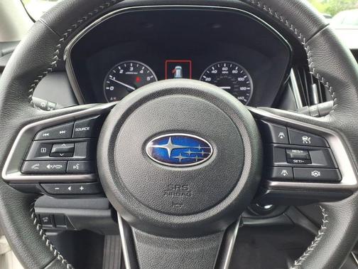 Crystal White Pearl 2024 Subaru Outback Premium