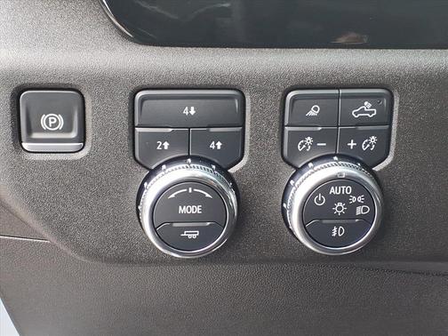 2025 GMC Sierra 2500 SLE