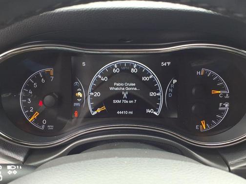 Bright White Clearcoat 2021 Jeep Grand Cherokee Limited