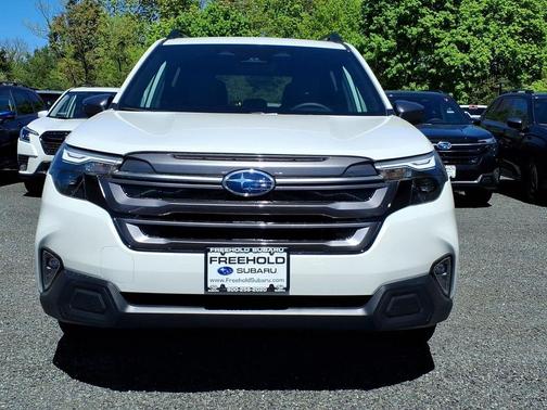Crystal White Pearl 2026 Subaru Forester Premium