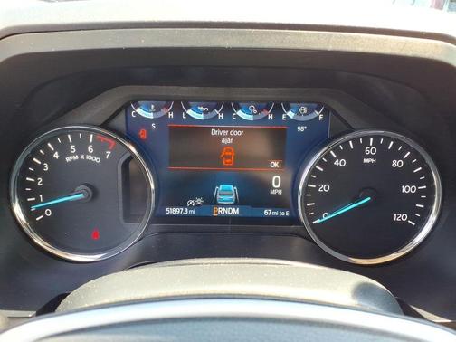 Oxford White 2024 Ford Expedition XLT