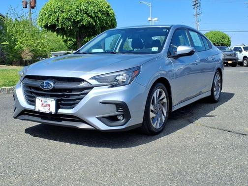 Ice Silver Metallic 2023 Subaru Legacy