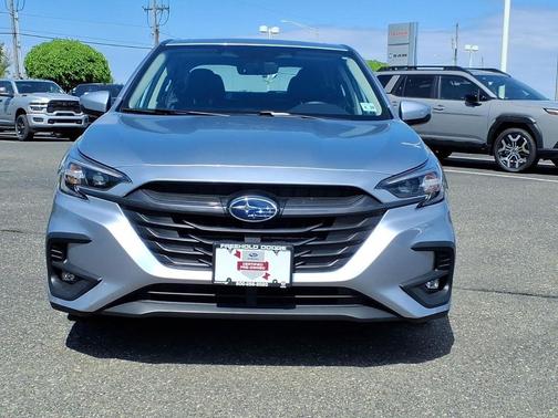 Ice Silver Metallic 2023 Subaru Legacy