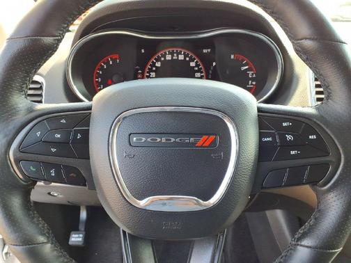 White Knuckle Clearcoat 2018 Dodge Durango SXT