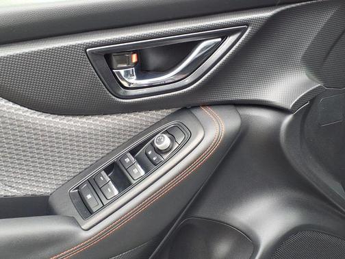 Ice Silver Metallic 2023 Subaru Forester Sport