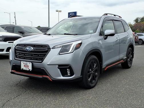 Ice Silver Metallic 2023 Subaru Forester Sport