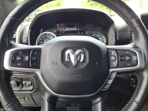 Diamond Black 2020 RAM 1500 Laramie