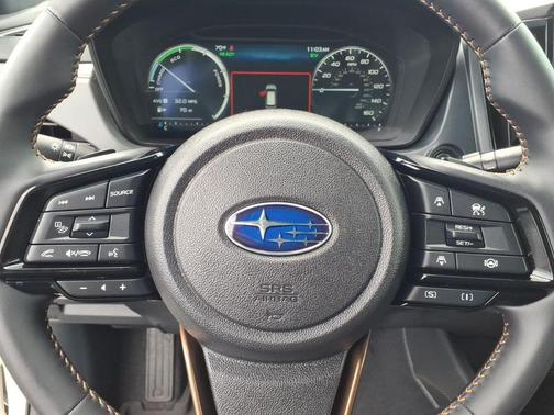 Crystal White Pearl 2025 Subaru Forester Hybrid Sport