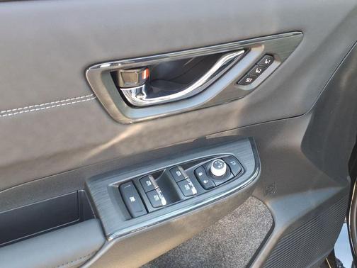 Crystal Black Silica 2026 Subaru Outback Touring
