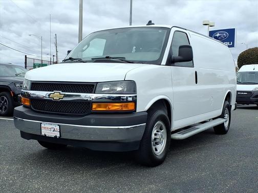 2024 Chevrolet Express 2500 Work Van