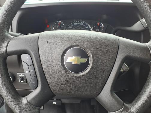 2024 Chevrolet Express 2500 Work Van