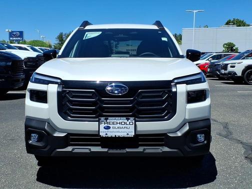 Crystal White Pearl 2026 Subaru Outback Premium