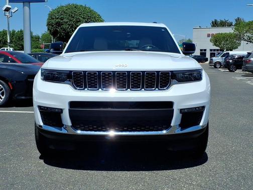 Bright White Clearcoat 2025 Jeep Grand Cherokee L Limited