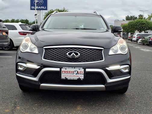 2017 INFINITI QX50 Base