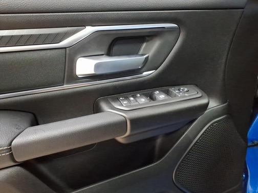 Hydro Blue Pearlcoat 2026 RAM 1500 Big Horn/Lone Star