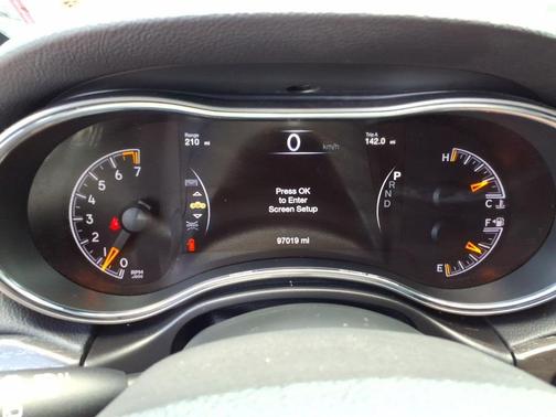 Diamond Black 2018 Jeep Grand Cherokee Altitude