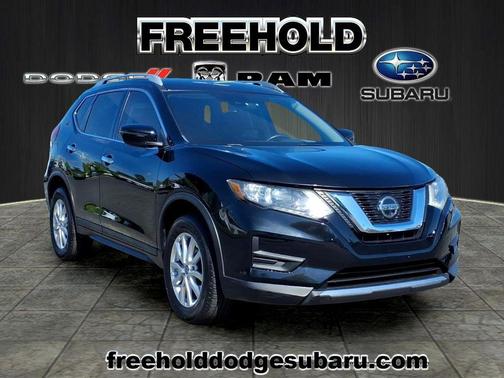 Magnetic Black Pearl 2020 Nissan Rogue SV