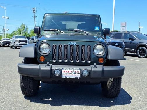 Natural Green Pearlcoat 2011 Jeep Wrangler Sport