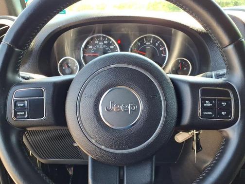 Natural Green Pearlcoat 2011 Jeep Wrangler Sport