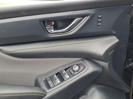 Crystal Black Silica 2023 Subaru Ascent Onyx Edition Limited