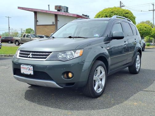 Graphite Gray Pearl 2008 Mitsubishi Outlander XLS