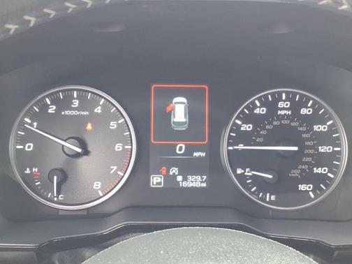 Crystal White Pearl 2024 Subaru Outback Premium