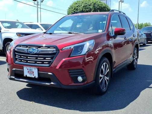 Crimson Red Pearl 2023 Subaru Forester Limited
