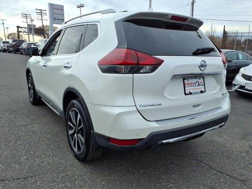 2020 Nissan Rogue SL