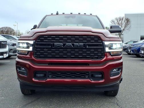 Delmonico Red Pearlcoat 2022 RAM 3500 Big Horn