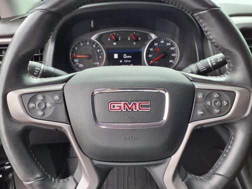 2021 GMC Acadia AT4