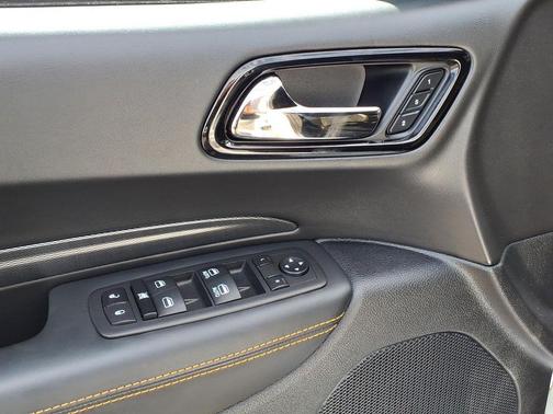 White Knuckle Clearcoat 2023 Dodge Durango R/T