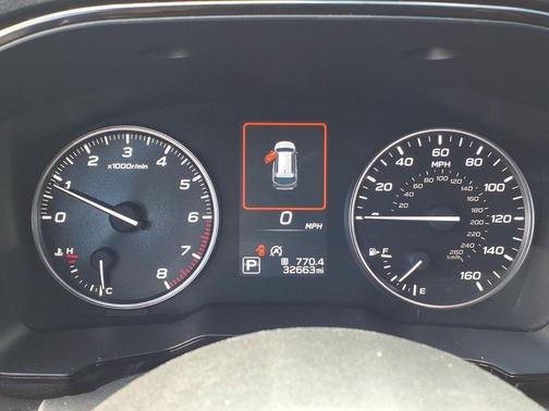 Ice Silver Metallic 2020 Subaru Outback Premium