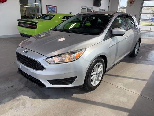 Ingot Silver 2018 Ford Focus SE