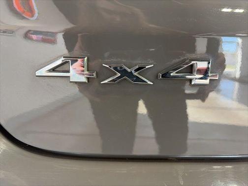 Sting-Gray Clearcoat 2023 Jeep Compass Limited
