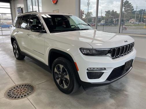 2024 Jeep Grand Cherokee 4xe Base