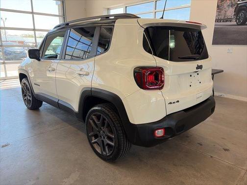 Alpine White Clearcoat 2020 Jeep Renegade Altitude