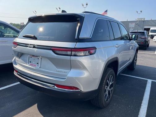 2025 Jeep Grand Cherokee Limited X