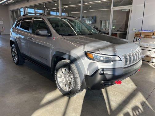 2019 Jeep Cherokee Trailhawk